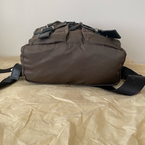 Prada Mini Back pack in nylon with leather (Olive Green) - Picture 3 of 8